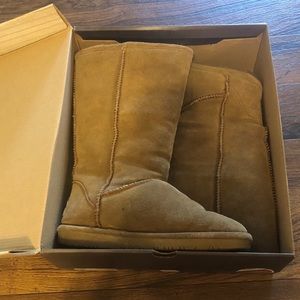 BearPaw Winter Boots